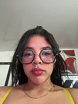 Snapshot of HannahFiore chatting on 02/27/25, 10:09 HannahFiore online show from 02/27/25, 10:09