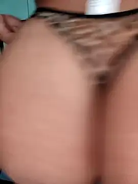 Snapshot of HannahFiore chatting on 03/21/25, 10:17 HannahFiore online show from 03/21/25, 10:17