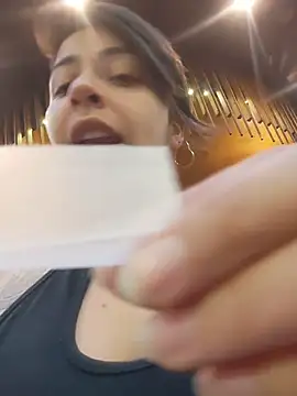 MaiPandora online show from 12/02/25, 11:45