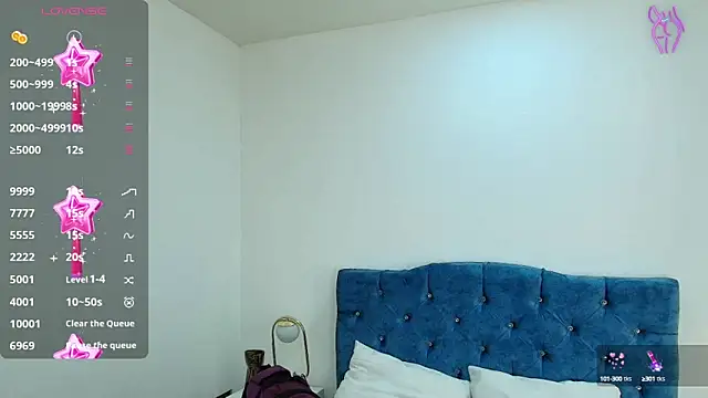 Skye Moore online show from 02/13/25, 01:19