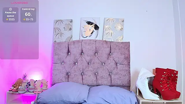 Skye Moore online show from 03/24/26, 07:08