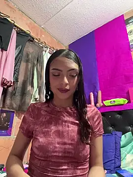 Skye Moore online show from 04/21/26, 02:37