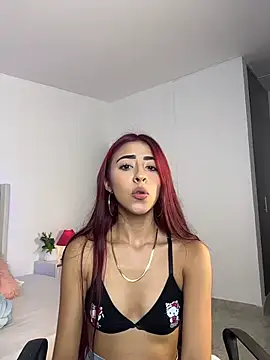 Snapshot of Mirandaa_Rogers chatting on 02/10/26, 07:07 Mirandaa Rogers online show from 02/10/26, 07:07