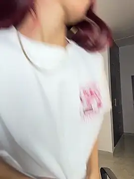 Snapshot of Mirandaa_Rogers chatting on 02/17/26, 07:09 Mirandaa Rogers online show from 02/17/26, 07:09