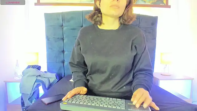  michonne  online show from 03/05/25, 07:49