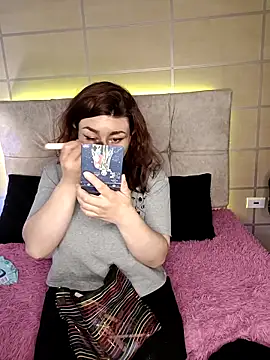  michonne  online show from 09/12/25, 08:53