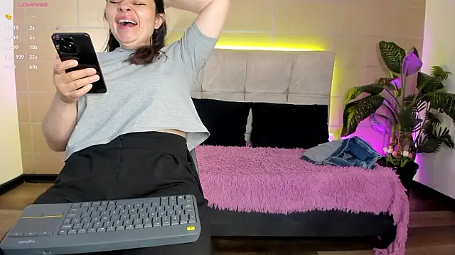  michonne  online show from 03/08/26, 03:43