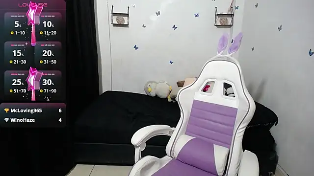 hello kityy25 online show from 02/21/25, 03:45