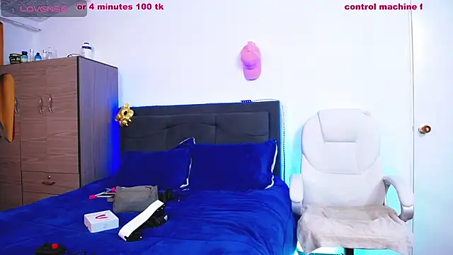 Snapshot of Engol_beliall chatting on 03/01/25, 12:45 Engol beliall online show from 03/01/25, 12:45