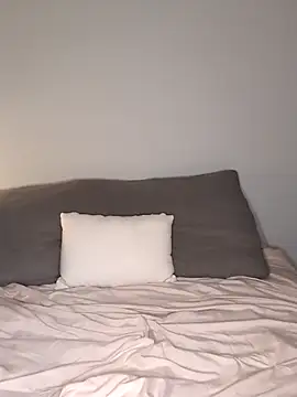 Snapshot of SashaSC3 chatting on 03/12/25, 02:30 SashaSC3 online show from 03/12/25, 02:30