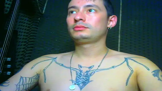 vampireathome online show from 03/04/25, 05:00