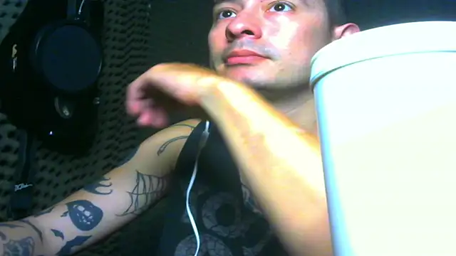 vampireathome online show from 03/17/25, 01:35