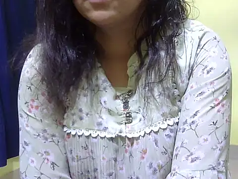 Your cutiepie  online show from 10/25/25, 11:29