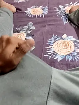 Yashkumar 0697 online show from 02/20/25, 10:37