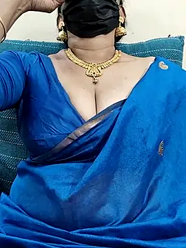 niiveditha online show from 02/18/25, 10:58