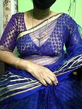 niiveditha online show from 03/15/25, 03:48