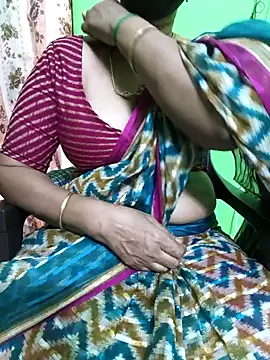 niiveditha online show from 03/16/25, 10:33