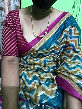 niiveditha online show from 03/16/25, 02:33