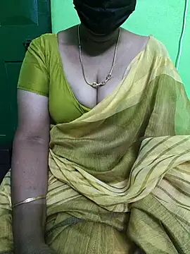 niiveditha online show from 03/18/25, 05:10