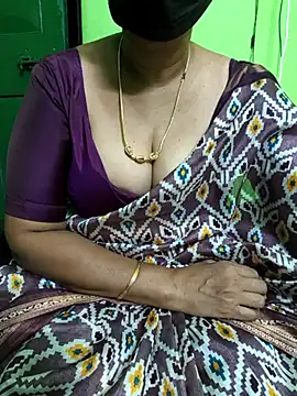 niiveditha online show from 03/20/25, 12:30