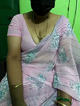 niiveditha online show from 03/20/25, 07:57