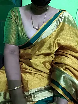 niiveditha online show from 03/21/25, 02:18