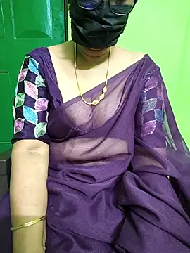 niiveditha online show from 03/23/25, 03:54