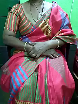 niiveditha online show from 09/23/25, 02:31