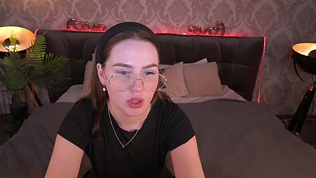 DivineJass online show from 02/27/25, 03:25