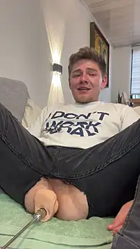 Angel Montiell online show from 11/12/25, 08:30