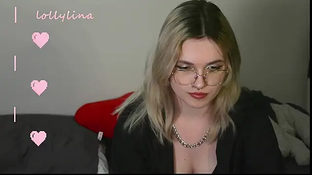 Snapshot of lollylina chatting on 03/01/25, 09:37 lollylina online show from 03/01/25, 09:37