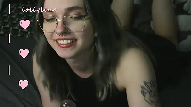 Snapshot of lollylina chatting on 03/05/25, 09:15 lollylina online show from 03/05/25, 09:15