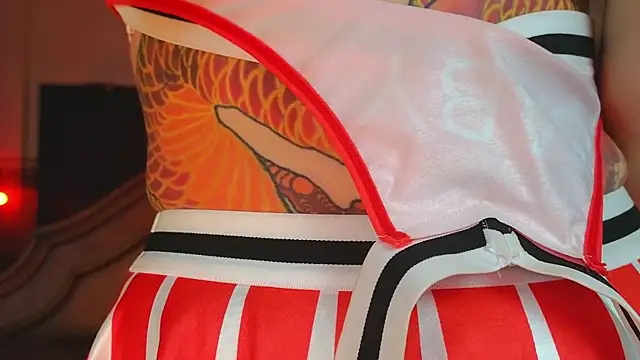 DemiDee online show from 12/24/24, 10:44