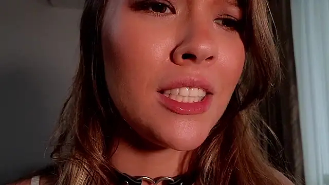 DemiDee online show from 10/09/25, 10:57