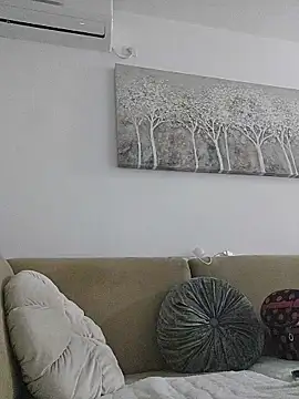 visnjica online show from 11/14/25, 04:38