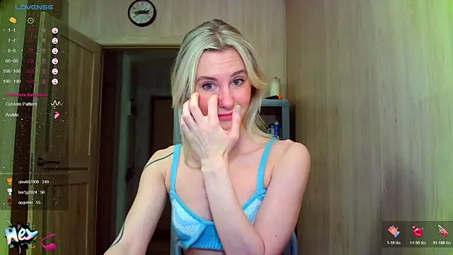 Caramel piegirl online show from 12/15/25, 06:34