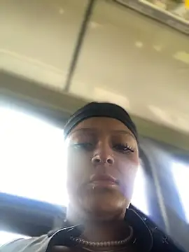 Snapshot of Dulce__Boyd chatting on 01/17/26, 01:27 Dulce Boyd online show from 01/17/26, 01:27