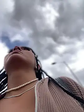 Snapshot of Dulce__Boyd chatting on 02/16/26, 02:13 Dulce Boyd online show from 02/16/26, 02:13