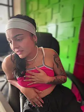 Dulce  Boyd online show from 04/01/26, 02:47