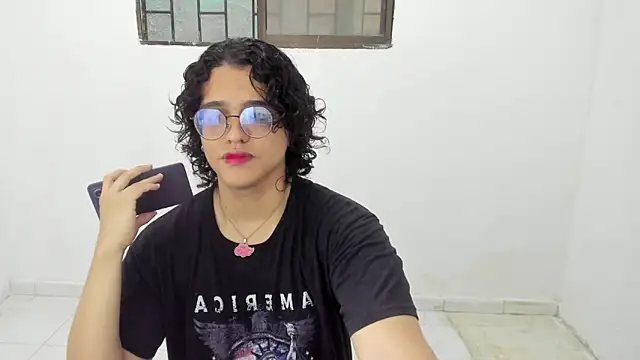 Diane blossom online show from 12/05/25, 05:53