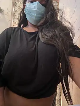 Snapshot of sinnerlady chatting on 11/05/25, 09:53 sinnerlady online show from 11/05/25, 09:53