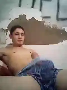 shuelldin online show from 03/18/25, 11:19