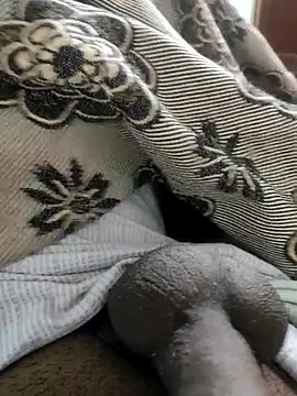 Tamil small cock online show from 03/14/25, 07:26