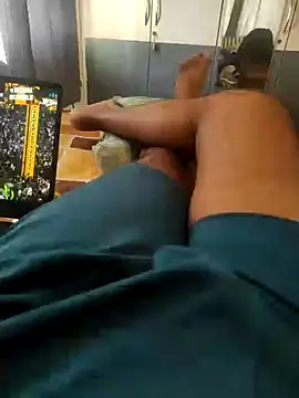 Snapshot of Tamil_small_cock chatting on 02/01/26, 09:30 Tamil small cock online show from 02/01/26, 09:30