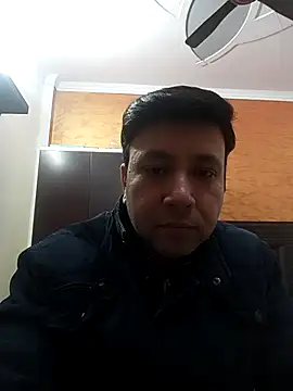 innocentboy1987 online show from 01/17/26, 08:08