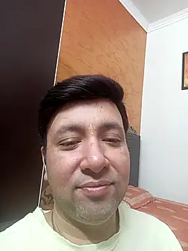 innocentboy1987 online show from 03/09/26, 03:43