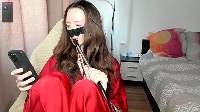 holyharlot online show from 03/20/25, 12:53