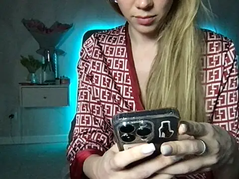 Engel 13 online show from 03/17/25, 09:34