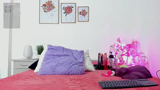 alejandra-cortes online show from 11/08/25, 11:10