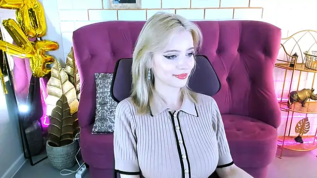 LeonaStane online show from 11/27/25, 05:59